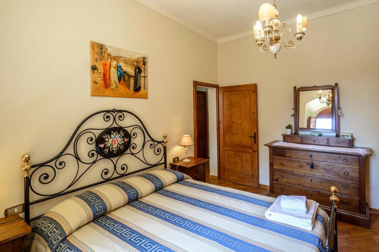 Sangi Studio Apartment - With Amazing View Of The Duomo San Gimignano Exteriör bild