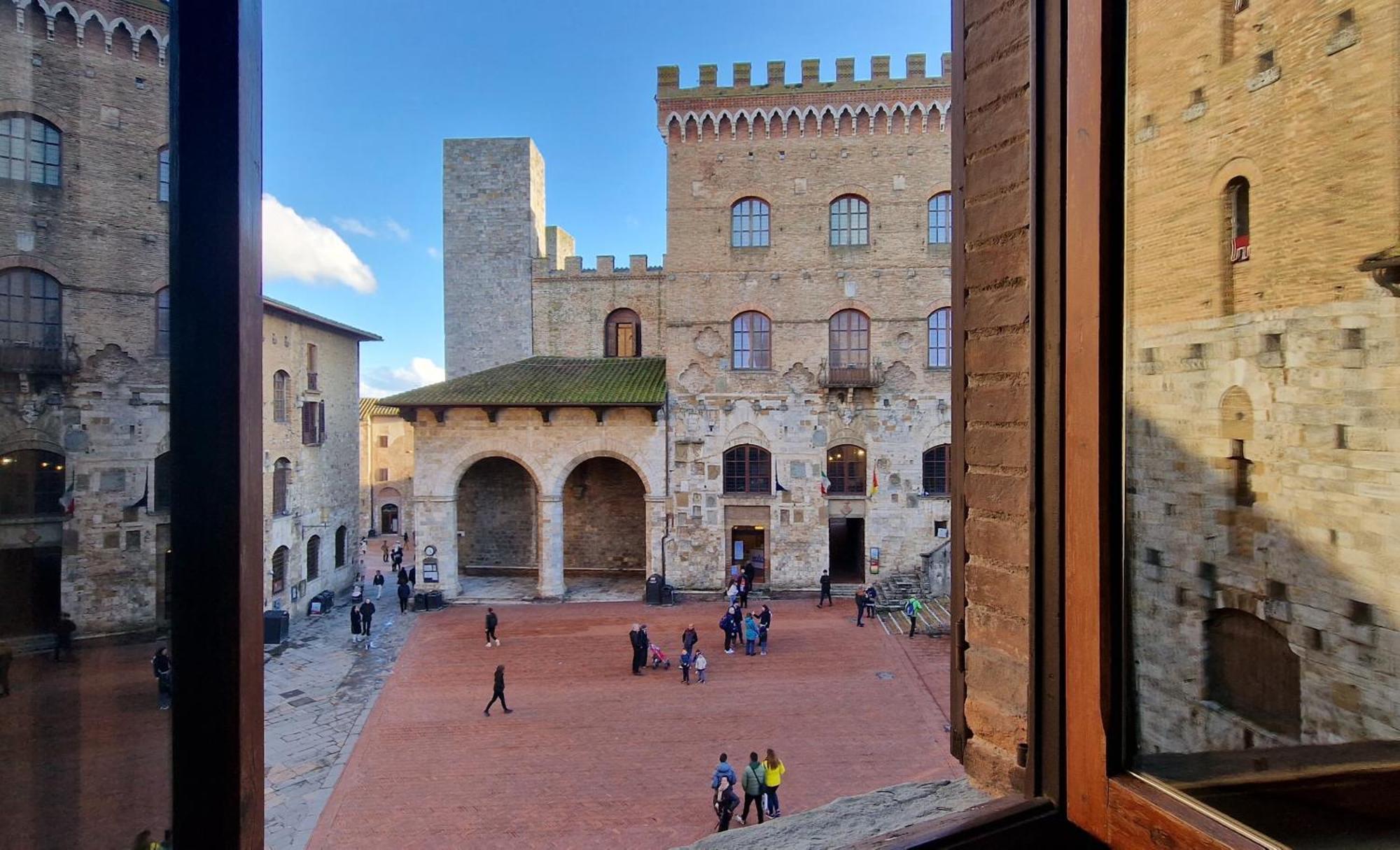 Sangi Studio Apartment - With Amazing View Of The Duomo San Gimignano Exteriör bild